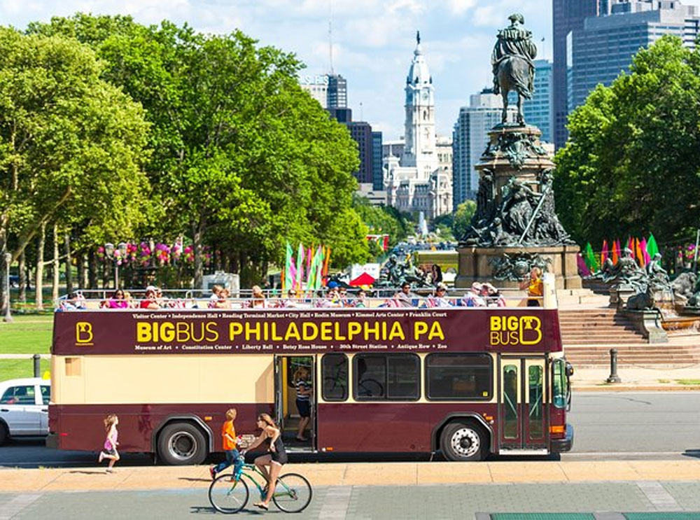 Big Bus Tours bus in Philadelphia