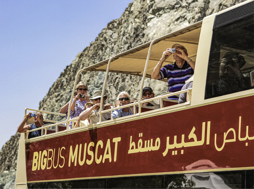 Big Bus Tours Muscat bus