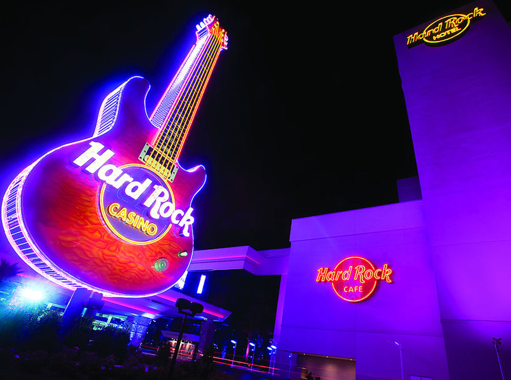 Hard Rock Cafe at night