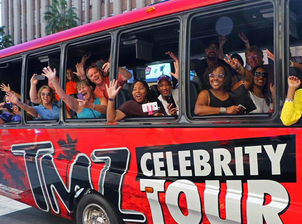 People on TMZ celebrity tour