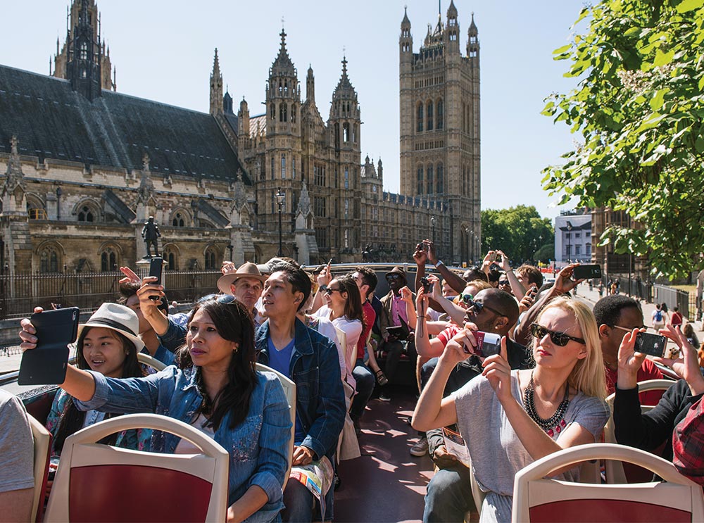 Essential Ticket + London Eye FastTrack Entry London Big Bus Tours