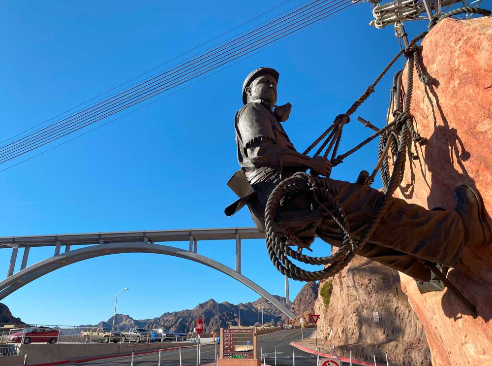 High Scaler-Skulptur am Hoover Dam