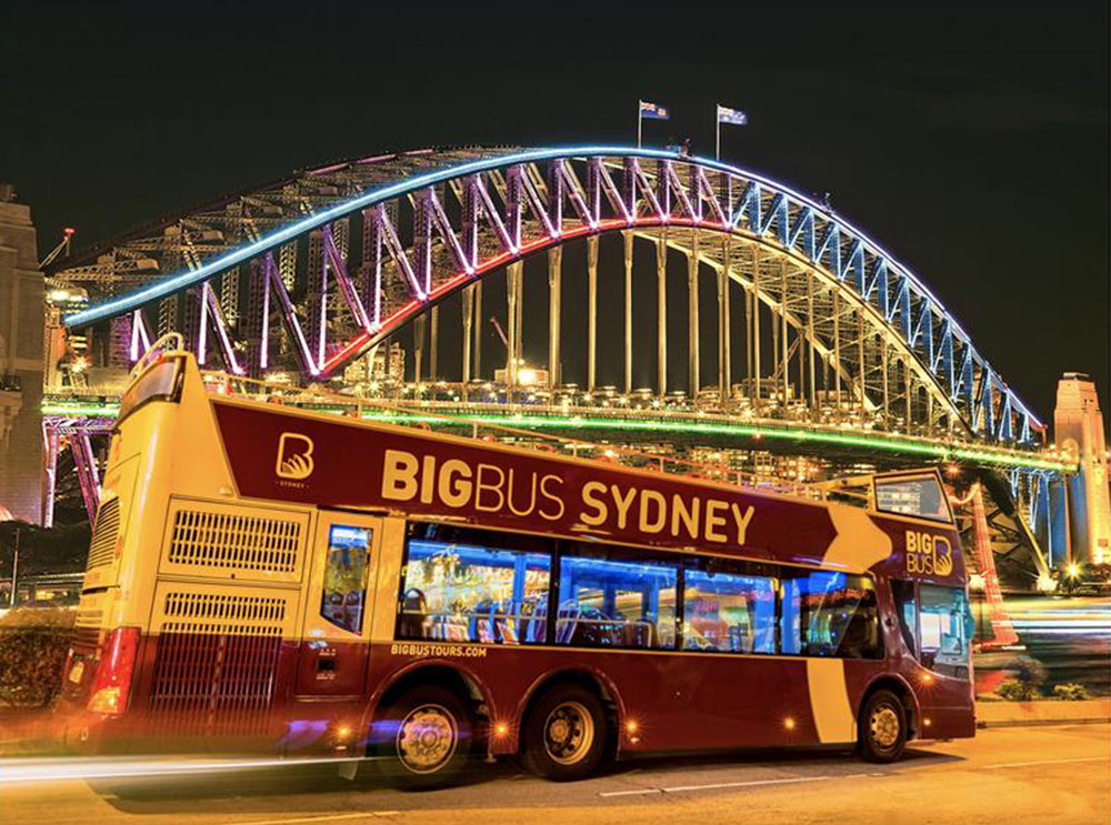 Big Bus Tour bus in Sydney at night