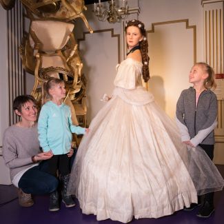 Premium Ticket + Madame Tussauds Premium Ticket + Madame Tussauds