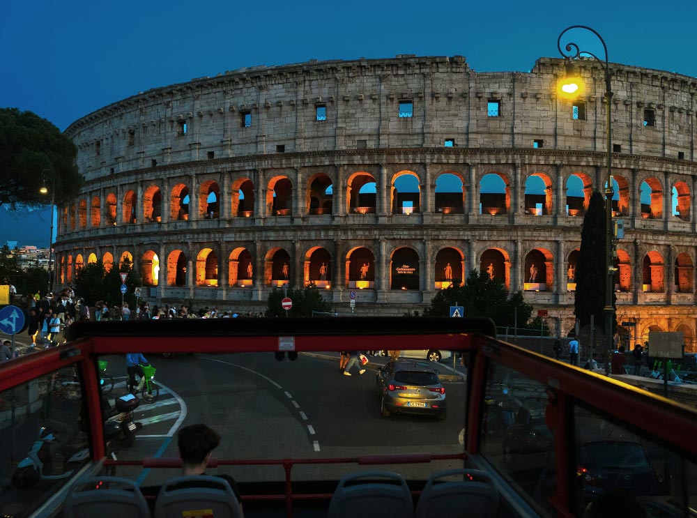 The Big Bus Tour approaches the Colosseum