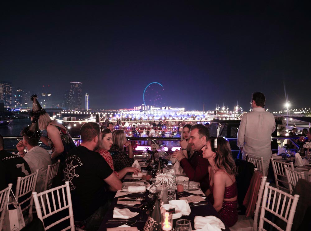 guests on the Dubai Marina New Year's Eve cruise