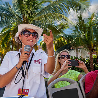 Un guía en directo del tour de Big Bus de Miami