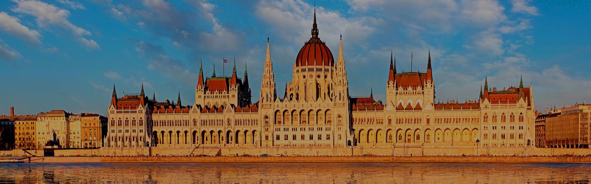 Budapest Parliament | Budapest Attractions | Big Bus Tours