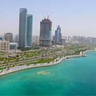 Blick auf die Corniche in Abu Dhabi