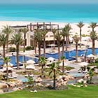 Blick auf Saadiyat Island in Abu Dhabi