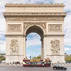 Big Bus Tours Paris Ausblick auf den Triumphbogen