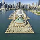 Luftaufnahme des Navy Pier in Chicago