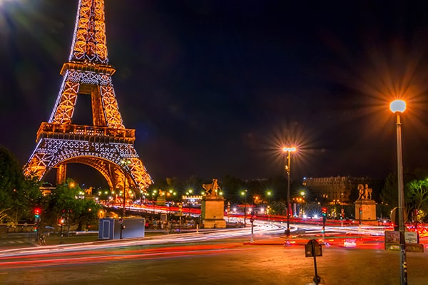 Book a Paris night tour